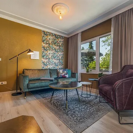 Ferienhaus Sommergold 度假居 宾茨